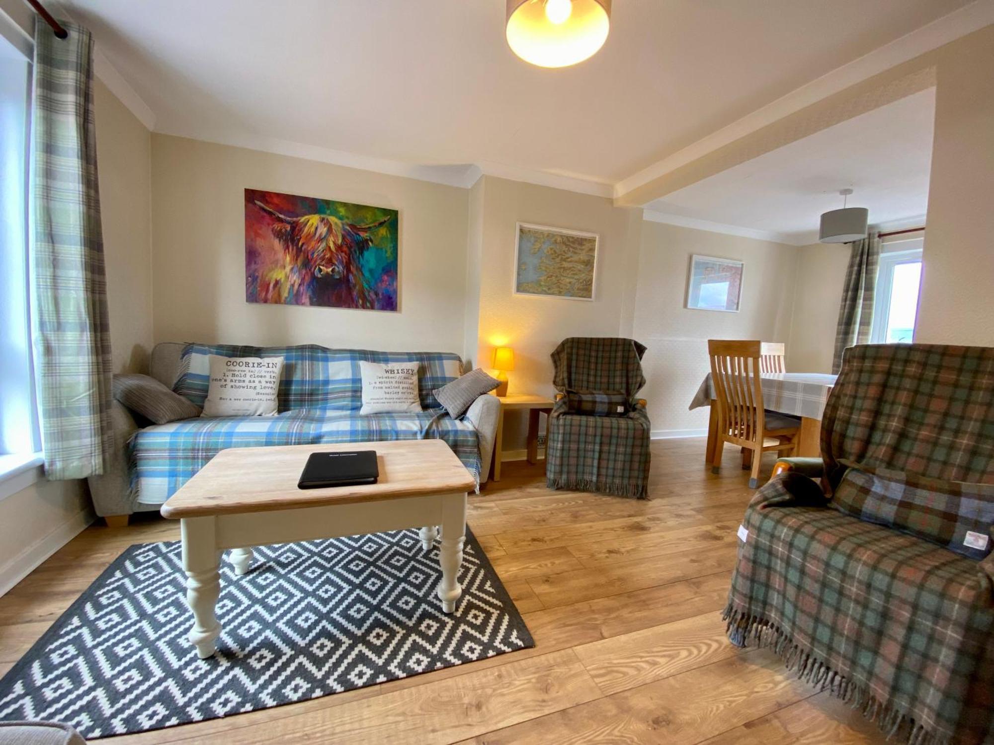Traditional 3 Bed Town House Inverlochy Экстерьер фото